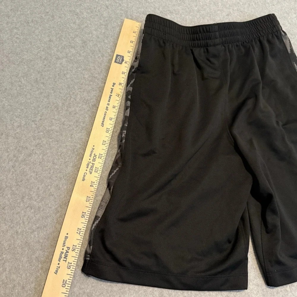 Nike Dri Fit Drawstring Gray Black Athletic Sports Shorts Logo Youth Boys M